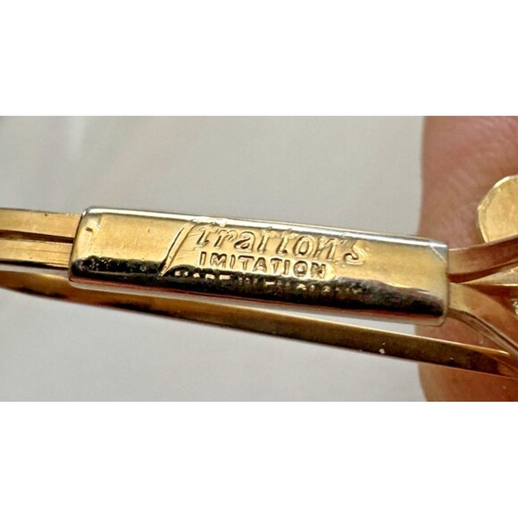 Stratton Horse Head Tie Clip w/ Chain Goldtone 2.5 Inch Made in England - Picture 6 of 7